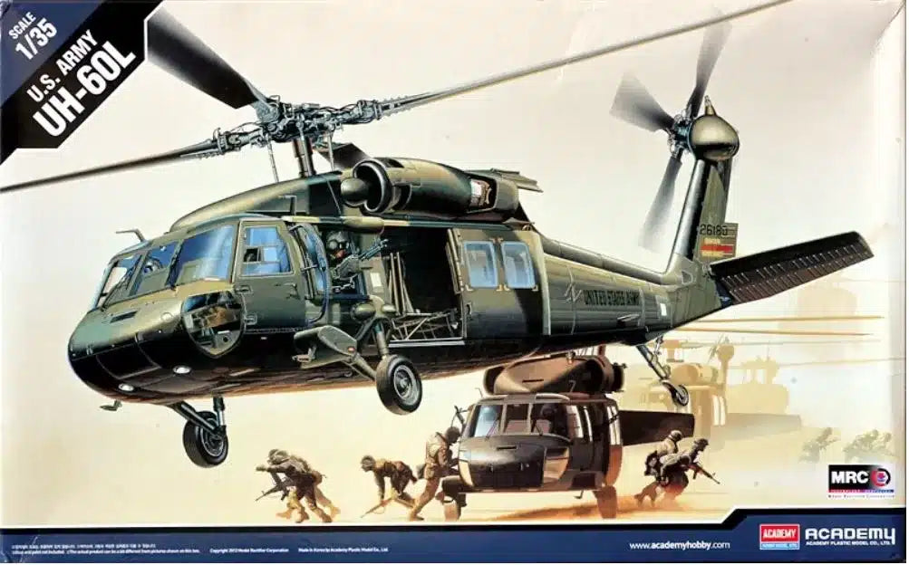 Academy 12111 US Army UH-60L Blackhawk 1/35